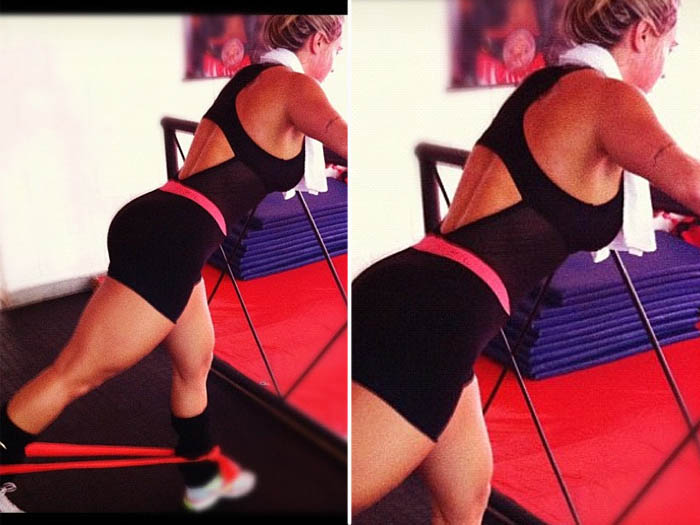Ex-BBB Fabiana Teixeira exibe o resultado da muscula&ccedil;&atilde;o. Veja ...