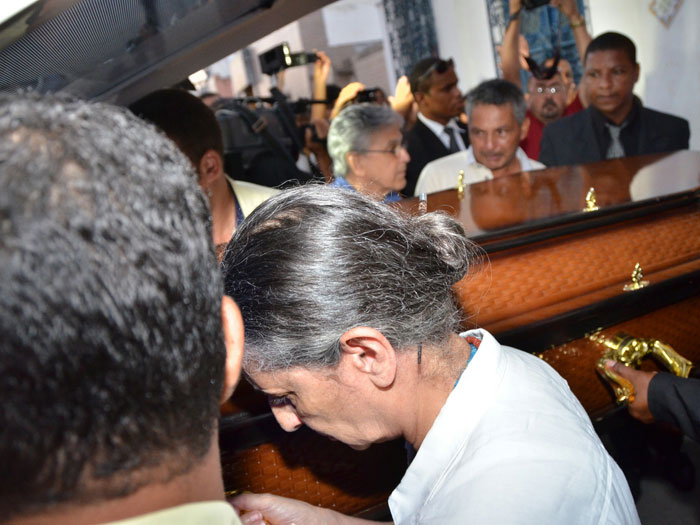 Dona Can&ocirc; &eacute; velada na Bahia - Foto 1 - Famosos e TV - R7