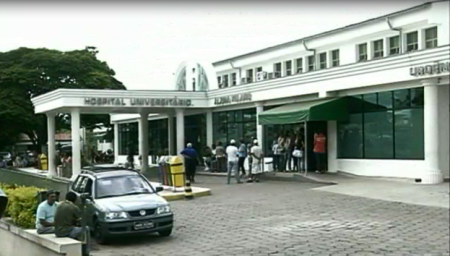 Mulher b&ecirc;bada tenta matar filha de um ano por ci&uacute;mes do marido ...