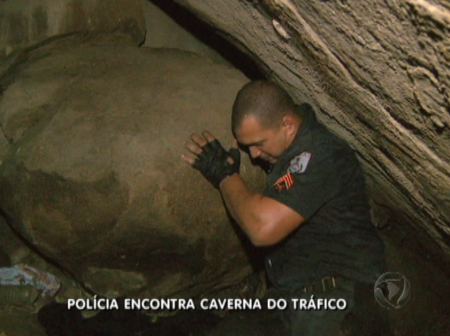 Após tiroteio, PM procura drogas em Gruta