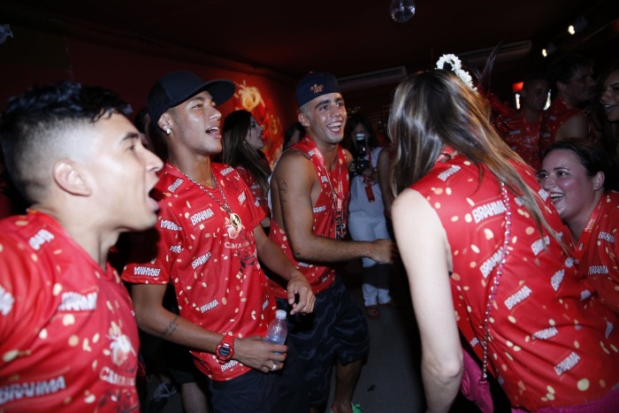 Confira as pol&ecirc;micas entre Bruna Marquezine e Neymar