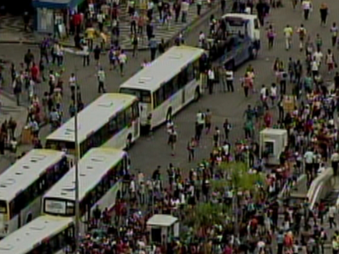Greve: Sindicato admite que apenas 18% dos &ocirc;nibus est&atilde;o ...