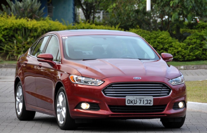 Mesmo visual, coração diferente: Fusion Flex ganhou novo motor para ficar mais barato (Divulgação) Fusion