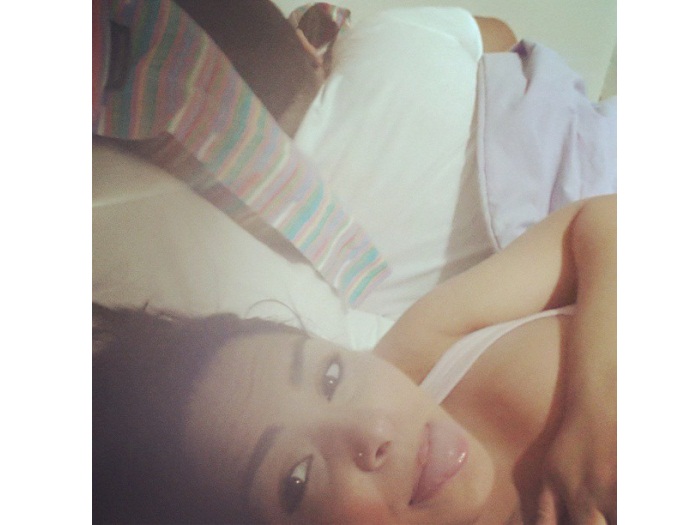 Mulher Melancia faz foto enquanto namorado dorme - Famosos e ...