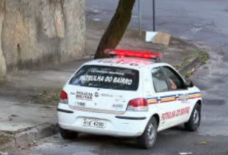 PM alega que o local é ponto base do patrulhamento dos militares
(Record Minas)
viotura