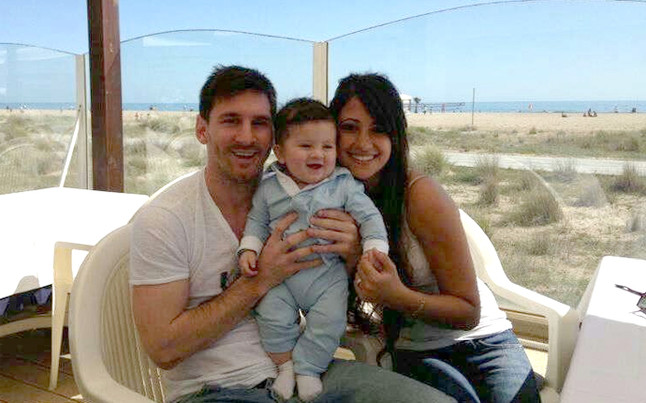 messi,%20thiago%20e%20antonella.jpg