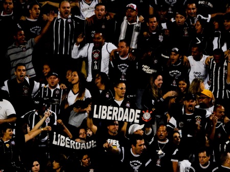 Isento pela Conmebol por morte de Kevin, Corinthians recorre de ...