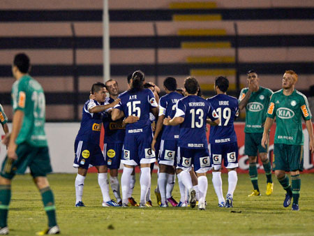 Palmeiras perde para o Sporting Cristal, mas assegura primeiro lugar do grupo