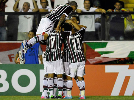 Fluminense vence, se classifica em primeiro e pega Emelec nas oitavas da Libertadores