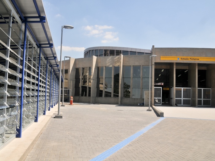 estação_pinheiros_700_525