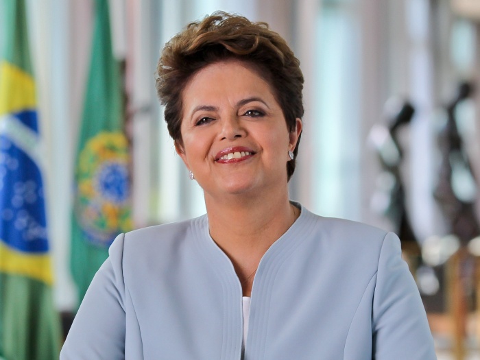 Presidente falou em rede de rádio e tv