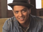 <i>Talking to the Moon</i>, do Bruno Mars. Você já leu a tradução?
