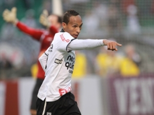 Evelson de Freitas/AE