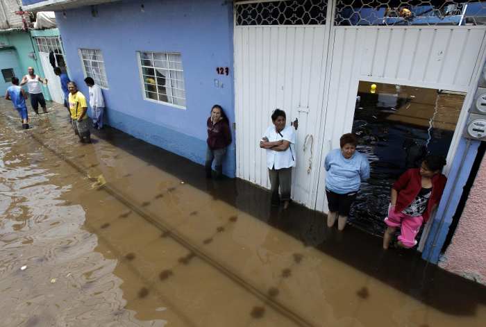 Henry Romero/27.06.2011/Reuters
