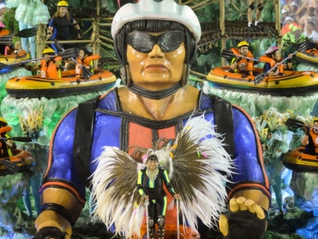 Campeã do grupo de acesso A 2011, a Renascer de Jacarepaguá é umas das 12 escolas que deixarão o terreno da RFF (Agência Estado / Foto Arena) RENASCER