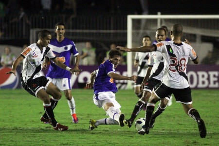 Vasco considera derrota ' mentirosa' - Esportes - R7.com