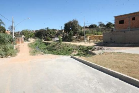 corrego-hg-hojeemdia