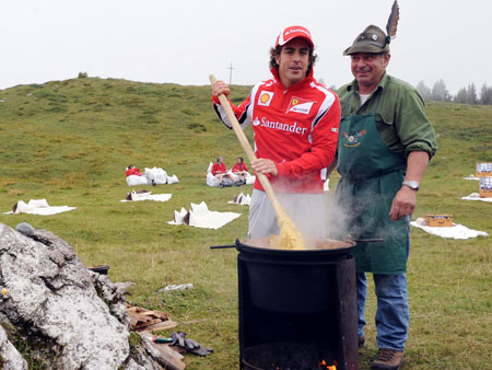 alonso-cozinha-450x338-afp-070811