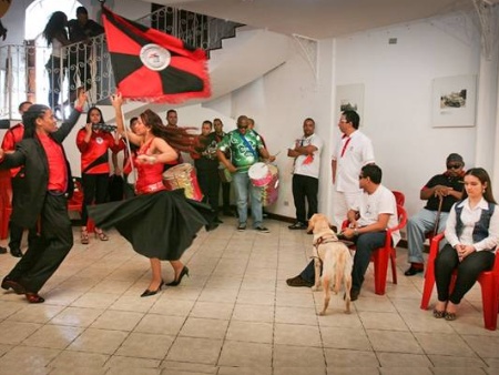 Deficientes participam de curso para serem jurados (Priscilla Vilariño/SPTuris) deficientes