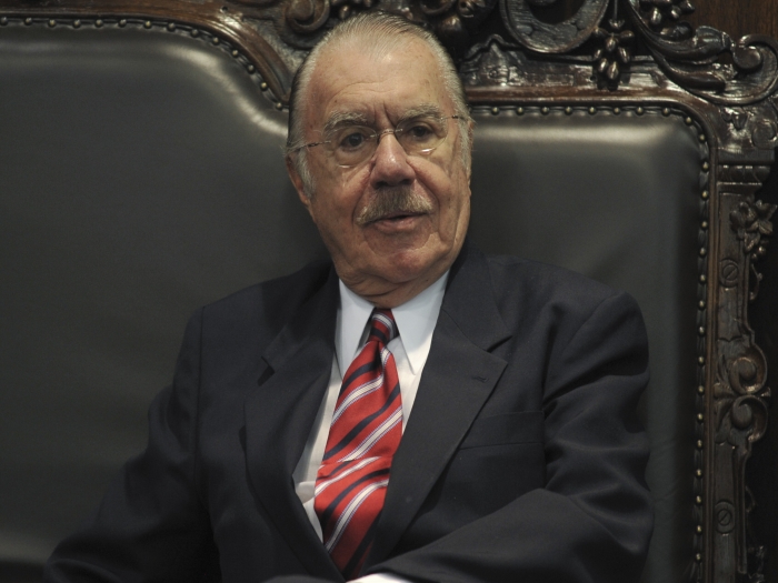 José Sarney