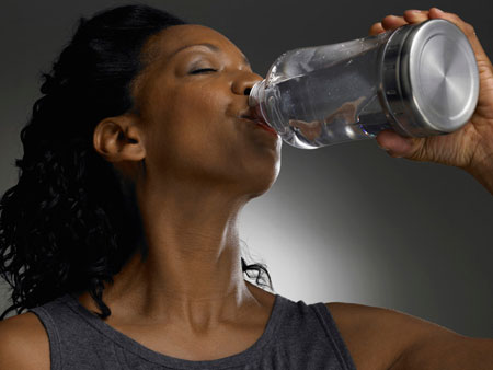 beber agua 450x338