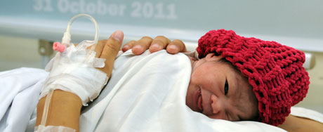 População mundial chega aos 7 bilhões com o nascimento de bebê filipino