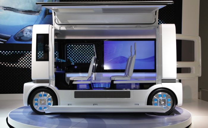Daihatsu FC ShowCase - É até difícil dizer o que é mais estranho nesta van japonesa: o formato de armário ou a questionável utilidade de da TV de 60 polega...