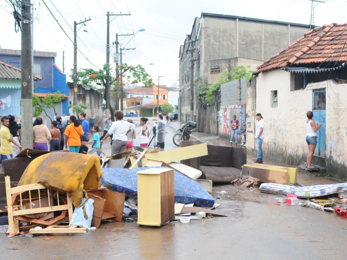 chuva-scs-g-20111215