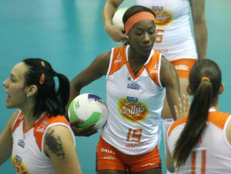 Sele&ccedil;&atilde;o feminina de v&ocirc;lei &eacute; eleita a melhor equipe do ano dos EUA