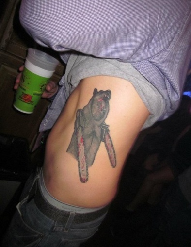 Tatuagens bizarras viram motivo de piada! - Foto 1 - Esquisitices - R7