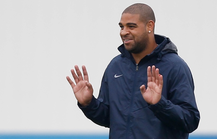 Adriano pouco jogou desde que chegou ao Corinthians e, para Andrés Sanchez, foi um investimento 'furado' (Fernando Dantas/GazetaPress) Adriano_treino_Fernando Dantas_Gazeta_450