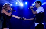 Rebeldes agitam fãs com <i>Juntos Até o Fim</i>