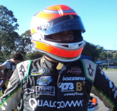 Nelsinho Piquet em corrida de kart disputada em São Paulo no começo de 2012