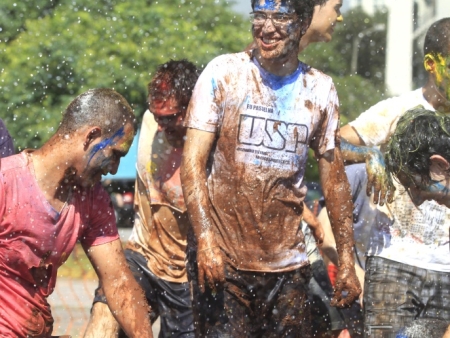http://i2.r7.com/trote-usp-1-HG-20120208.jpg