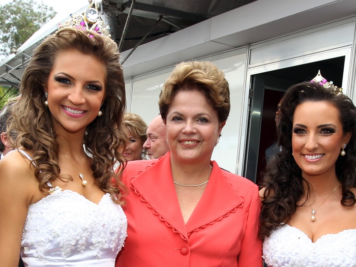 dilma-festa-da-uva-tl