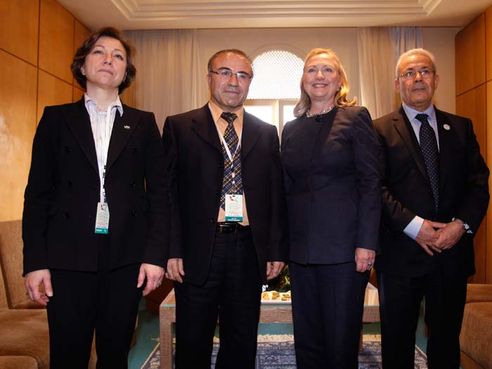 tunísia, síria, hillary, cns, 700