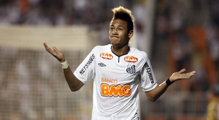 Neymar diz em quais times do Brasil gostaria de jogar - Fotos - R7