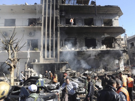 http://i2.r7.com/explosao-damasco-siria-2-hg-20120317.jpg