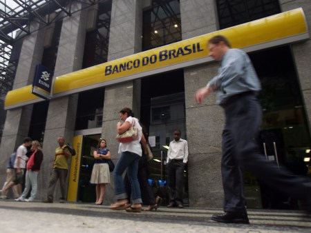 Candidatos ao Banco do Brasil devem dominar portugu&ecirc;s e ... - R7