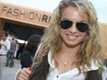 Famosas embelezam o 4º dia de Fashion <br>Rio; vote na mais bem vestida