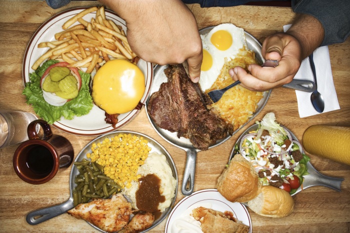 N&atilde;o consegue parar de comer? Descubra se a sua fome &eacute; ...