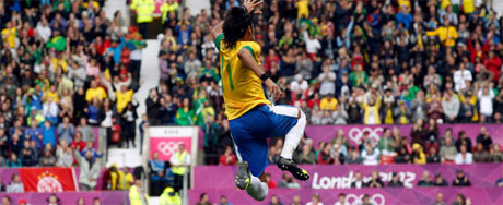 Londres: futebol masculino vence de virada e Brasil vai às quartas