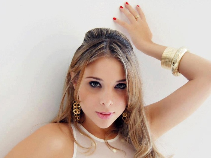 Conhe&ccedil;a a ex- namorada do cantor Luan Santana - Foto 1 - Jovem ...