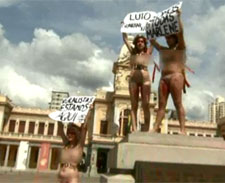 BH: ativistas do Femen protestam sem roupa