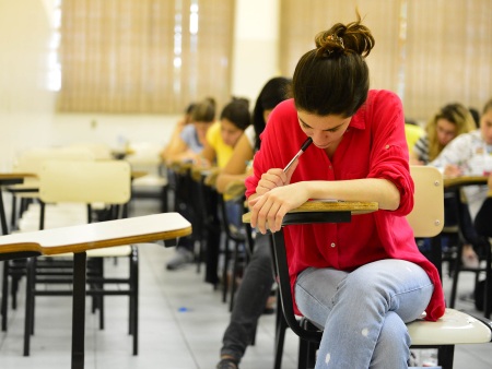Unesp: Confira lista de aprovados para 2&ordf; fase do vestibular 2013 ...