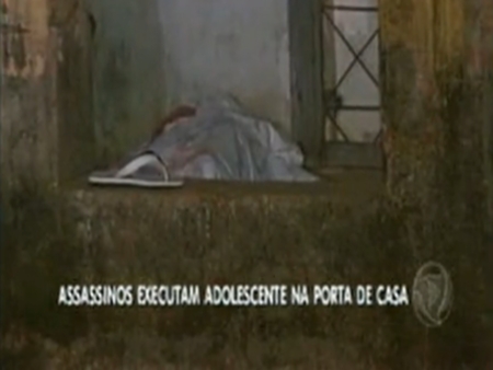 Jovem &eacute; morto na porta de casa em S&atilde;o Sebasti&atilde;o - Not&iacute;cias - R7.com
