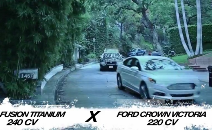 Ford Fusion tenta escapar da polícia em "Beverly Hills Cop" (Reprodução/Videolog) Ford Fusion enfrenta Ford Crown Victoria