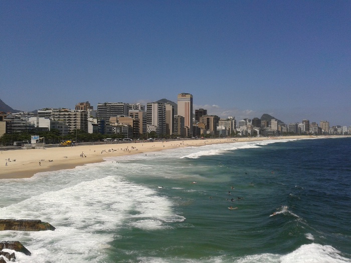 Ap&oacute;s domingo chuvoso, sol volta a brilhar no Rio nesta segunda ...