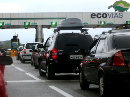 Quase 2 milh&otilde;es de ve&iacute;culos devem deixar SP na sa&iacute;da para o Ano ...