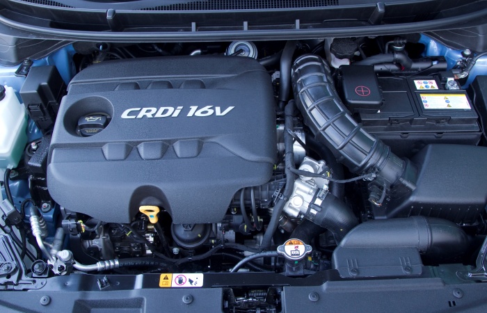 Divulgação Apesar da abundância de equipamentos, o novo Hyundai i30 passará por um "rebaixamento" sob o capô: sai o atual motor 2.0 e entra o propulsor 1.6 flex de 12...